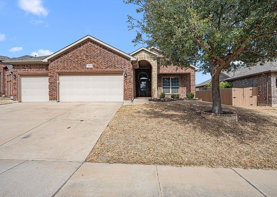 1st image of 10424 Merced Lake Rd