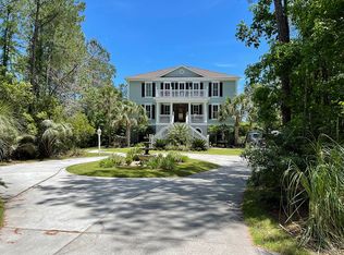 530 Commonwealth Rd, Mount Pleasant, SC 29466