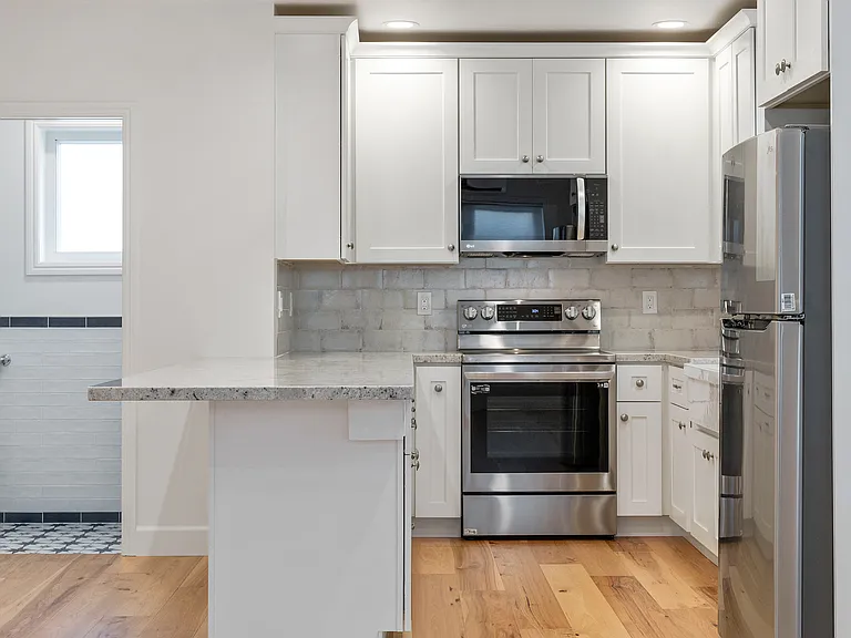 1780 El Codo Way #2 — Photo 3