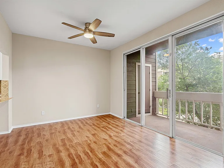 5310 Keller Springs Rd #322 — Photo 23