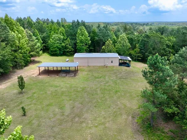 1542 Poplar Rd, Conehatta, MS 39057