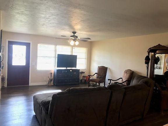 2nd image of 506 S Garland St