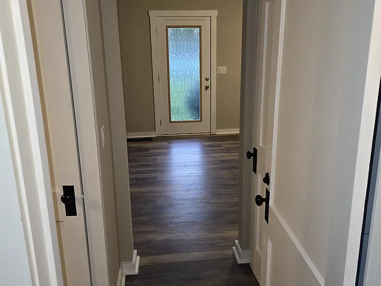929 E Blue Ridge Blvd — Photo 27
