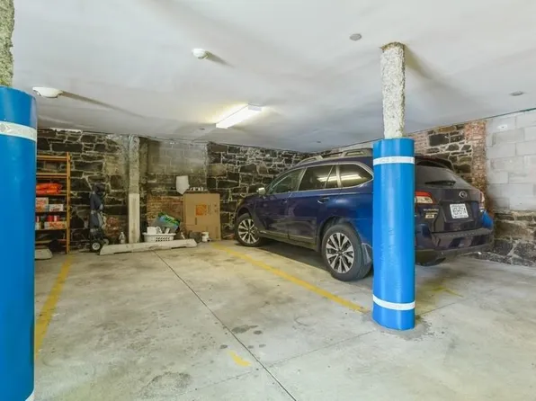 704 Grand Street image 23 of 30