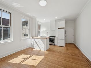 1221 N Franklin St #2R, Philadelphia, PA 19122