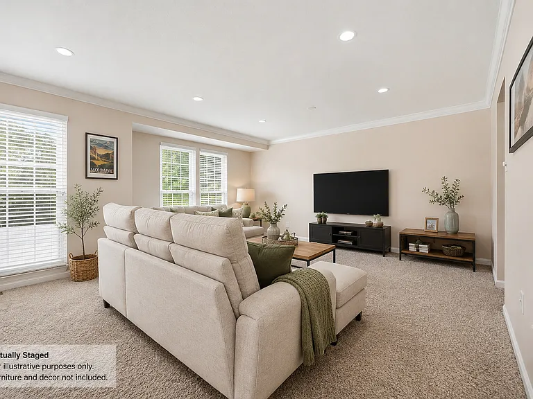 724 Bush Dr — Photo 6