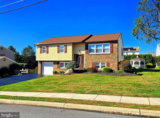 1129 Whitner Rd, Reading, PA 19605