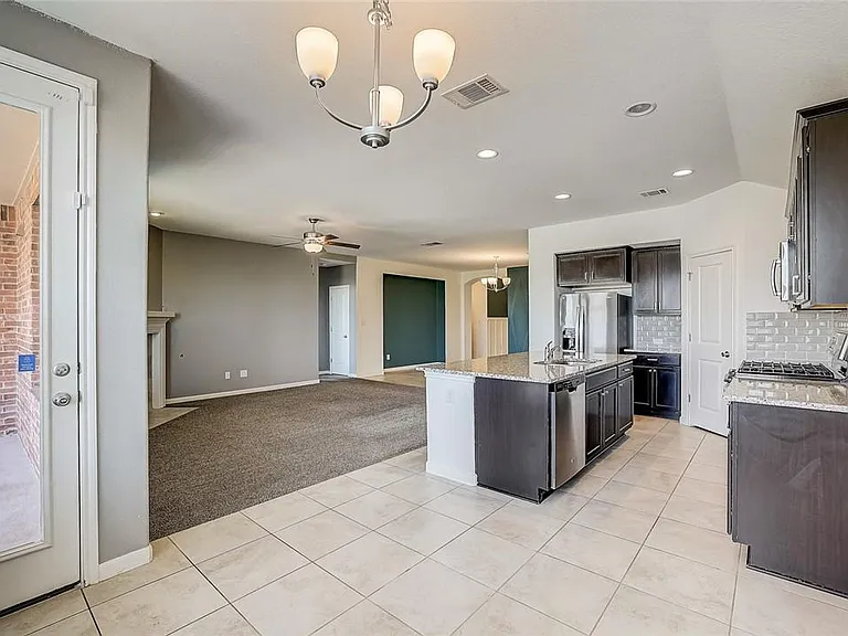 6736 Brindisi Pl — Photo 1