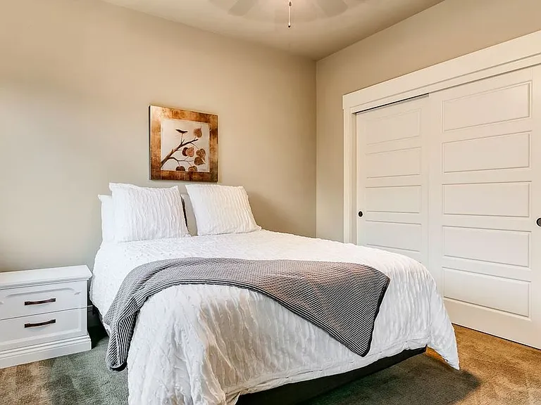 1444 E Lone Shore Dr #1 — Photo 8