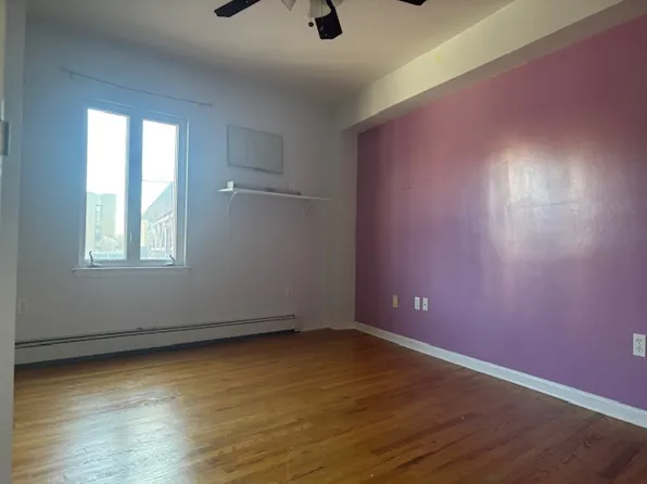 22-71 33rd Street image 4 of 7