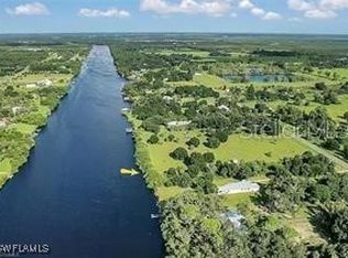 4180 Fort Denaud Rd, Labelle, FL 33935
