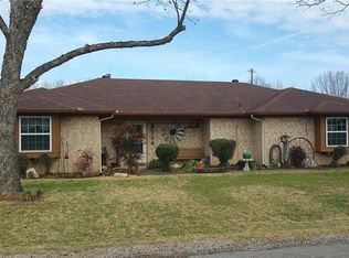 124 Casas Del Sur St, Granbury, TX 76049