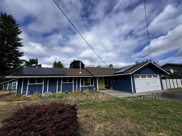 2270 Madrona Dr SE, Pt Orchard, WA 98366