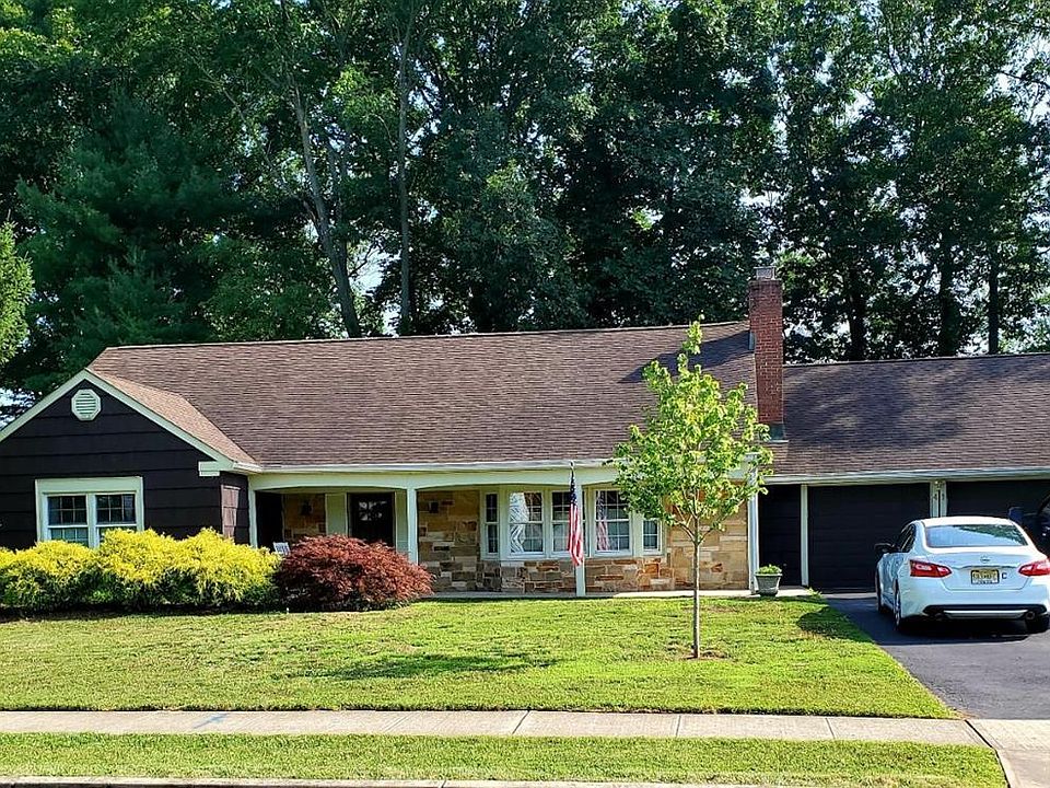 41 Lakeridge Dr, Matawan, NJ 07747 Zillow