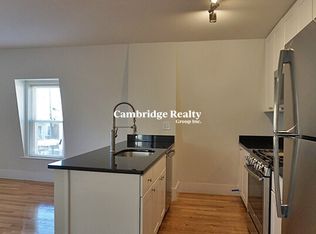 4 Osgood St #3T, Somerville, MA 02143