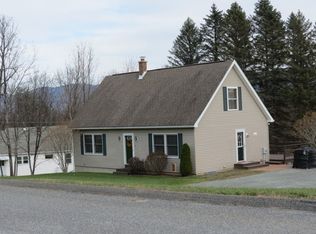 8 Town View Ln, Adams, MA 01220