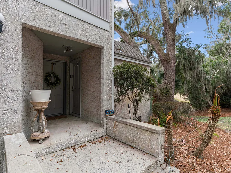669 N Golf Villas #A — Photo 9