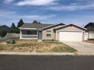 206 S 89th Ave, Yakima, WA 98908