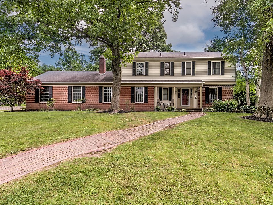 1st image of 125 Parmelee Dr