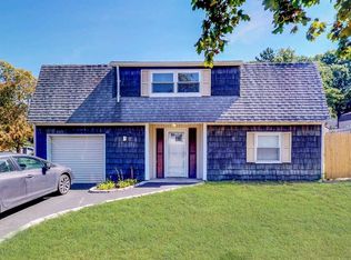 107 S Bicycle Path, Selden, NY 11784