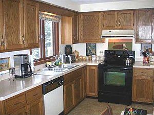 2nd image of 30 Lower Hill Ln