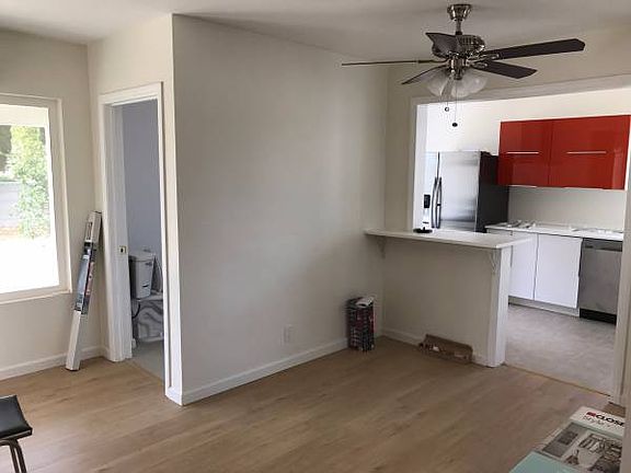 4th image of 20212 Bassett St