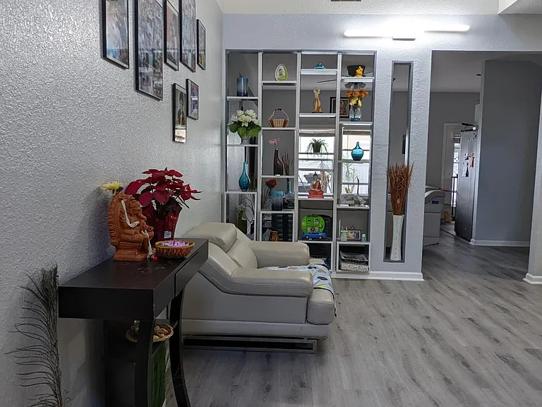 16302 Parkstone Palms Ct — Photo 6