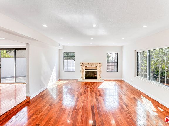 4th image of 2750 N Glenoaks Blvd