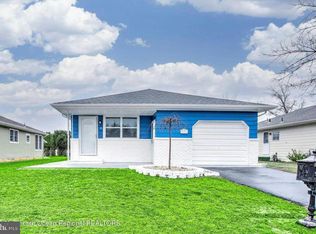 22 Frederiksted St, Toms River, NJ