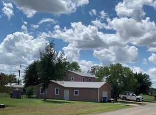 705 W 2nd St, Cisco, TX 76437