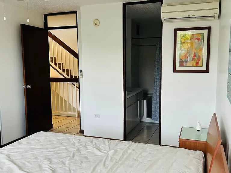 27 Avenue Lopategui Parkville Plz #205 — Photo 8