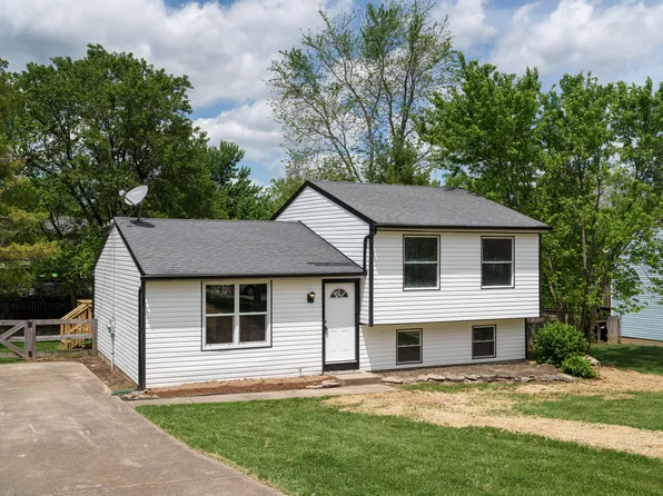 1752 Hunters Trce, Burlington, KY 41005