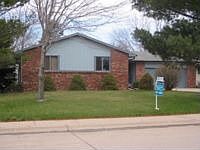 2nd image of 3007 Lakepark Ln