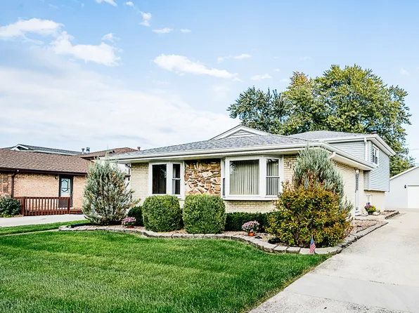 11735 S Leamington Ave, Alsip, IL 60803