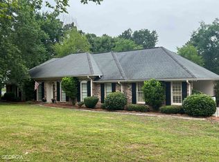 67 Ridgeview Dr SE, Silver Creek, GA 30173