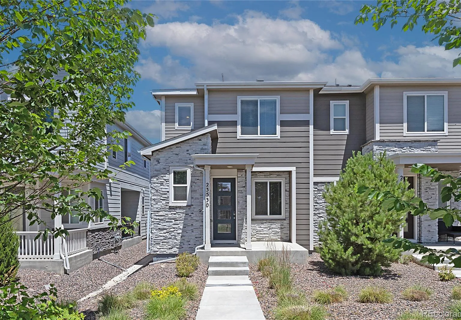 3 bed, 2.5 bath, 1534 sqft, $2,700 — Photo 1