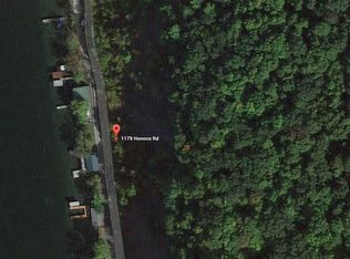 1179 Honoco Rd, Aurora, NY 13026