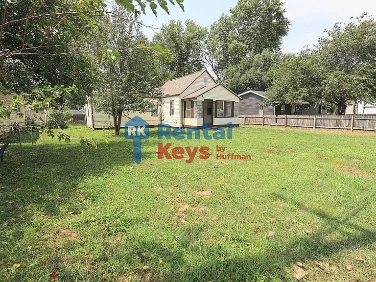 1931 S Red Bank Rd — Photo 2