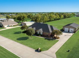 4025 Hackberry Cir, Caddo Mills, TX 75135