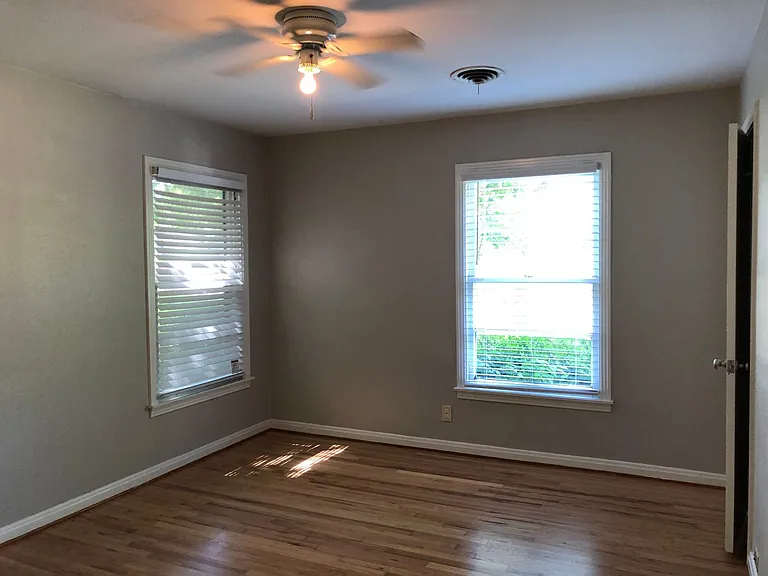 4216 Mitchell Rd — Photo 6