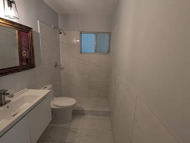2132 Riviera Dr — Photo 24
