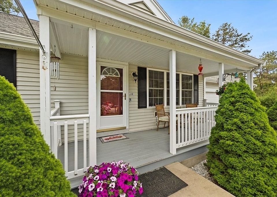 289 Charge Pond Rd, Wareham, MA 02571 Zillow