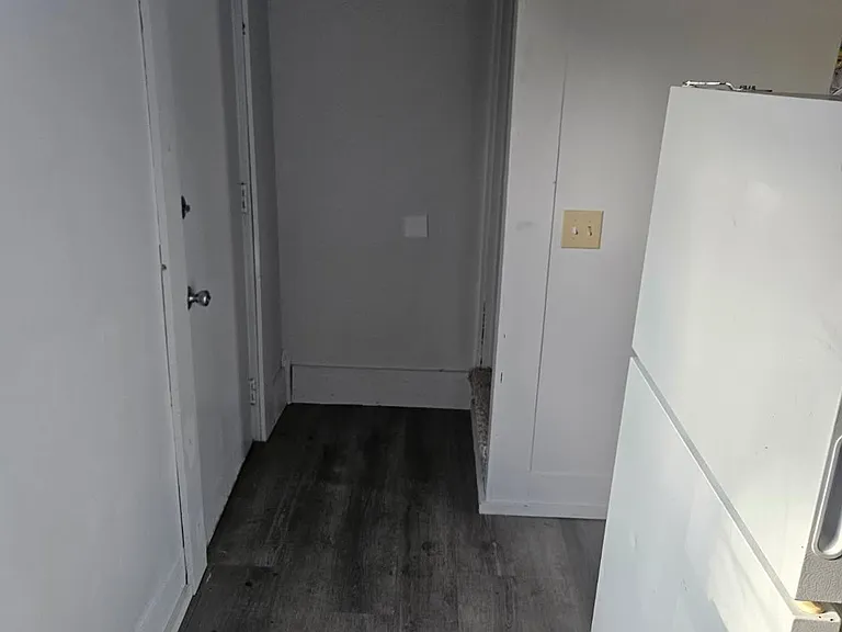 1203 Weaver St #B — Photo 3