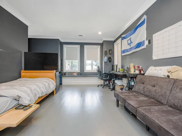 190-22 Nero Avenue image 20 of 43