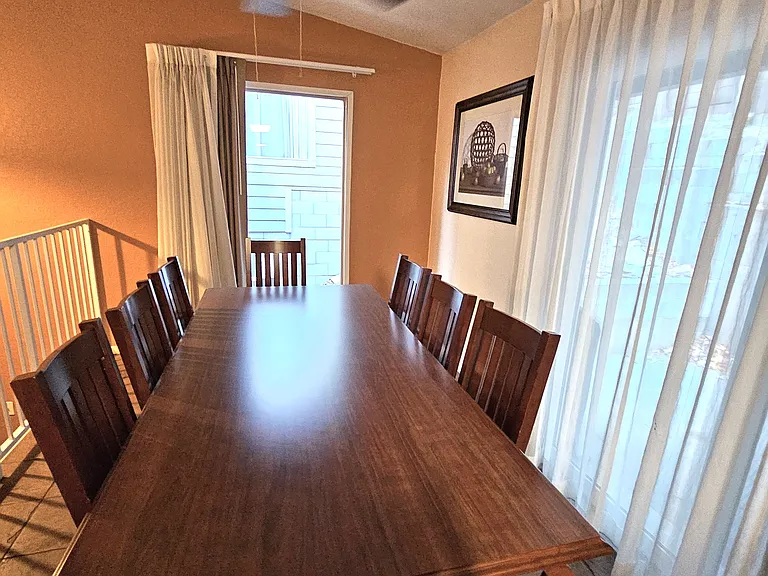 303 Canyon Crest Ln — Photo 5