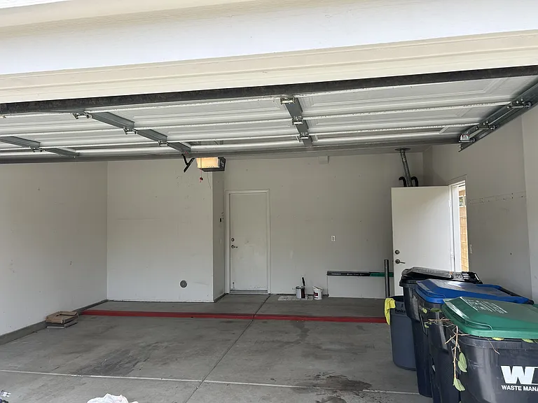 26112 Palm Breeze Ln — Photo 31