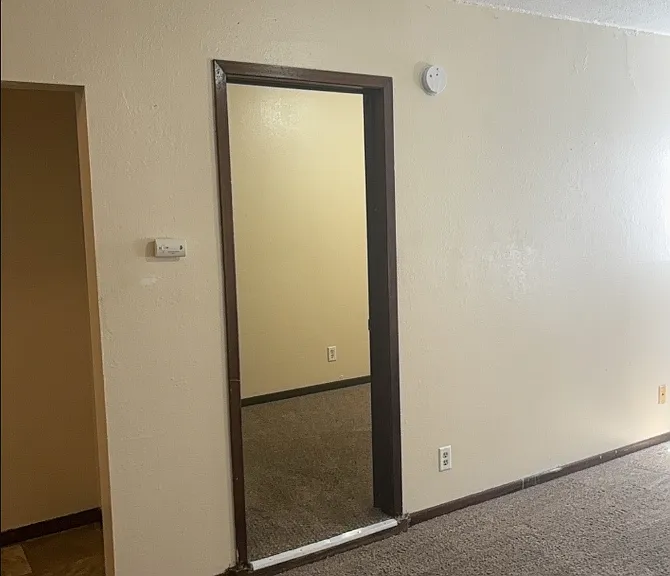 living room/bedroom door