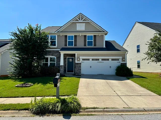 3 bed, 2.5 bath, 1856 sqft, $2,300 — Photo 1