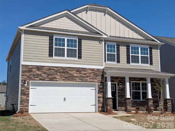 1551 Secrest Commons Dr, Monroe, NC 28112