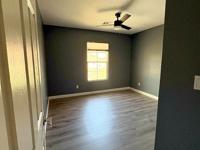 209 Willow Pond Ct — Photo 18